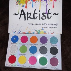 Eyeshadow Palette (1 Broken Color)